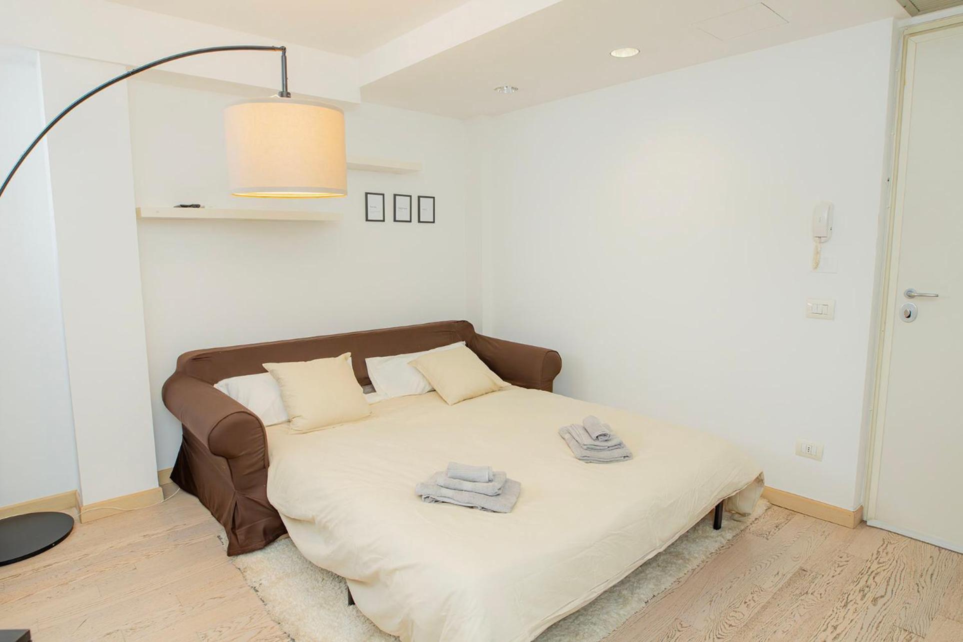 米兰Navigli 10 Min Loft Moderno Con Area Esterna公寓 外观 照片